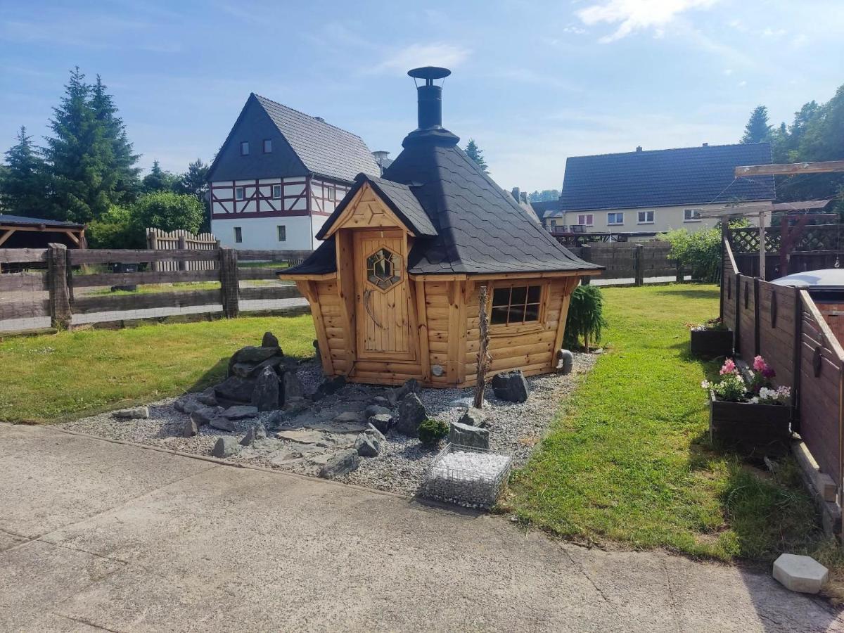Ferienwohnung Am Hofladen Hellendorf - Saechsische Schweiz Bad Gottleuba المظهر الخارجي الصورة